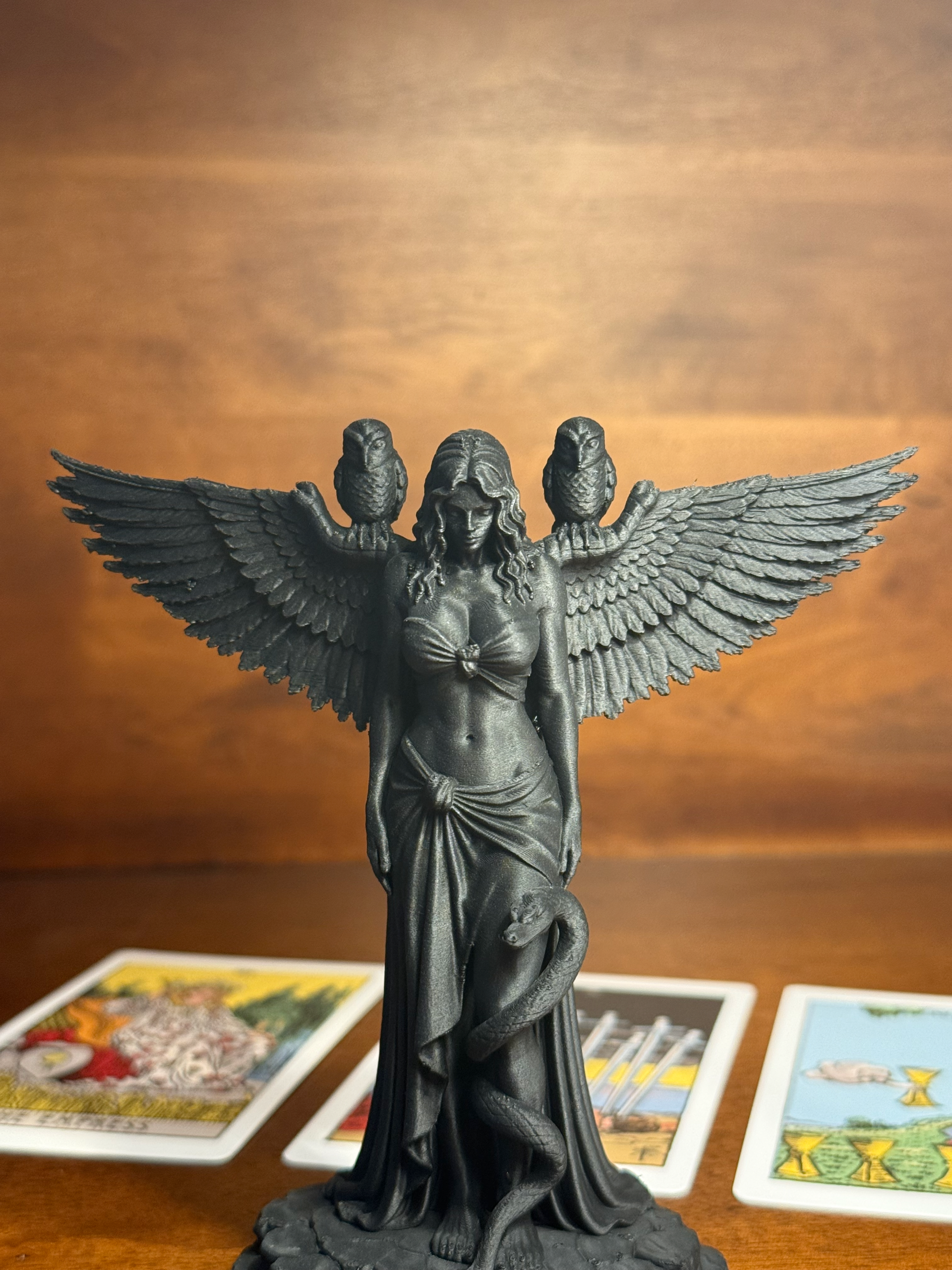 Lilith Statue | Dark Goddess Altar Figure | Occult Gothic Goddess Sculpture - Image 9