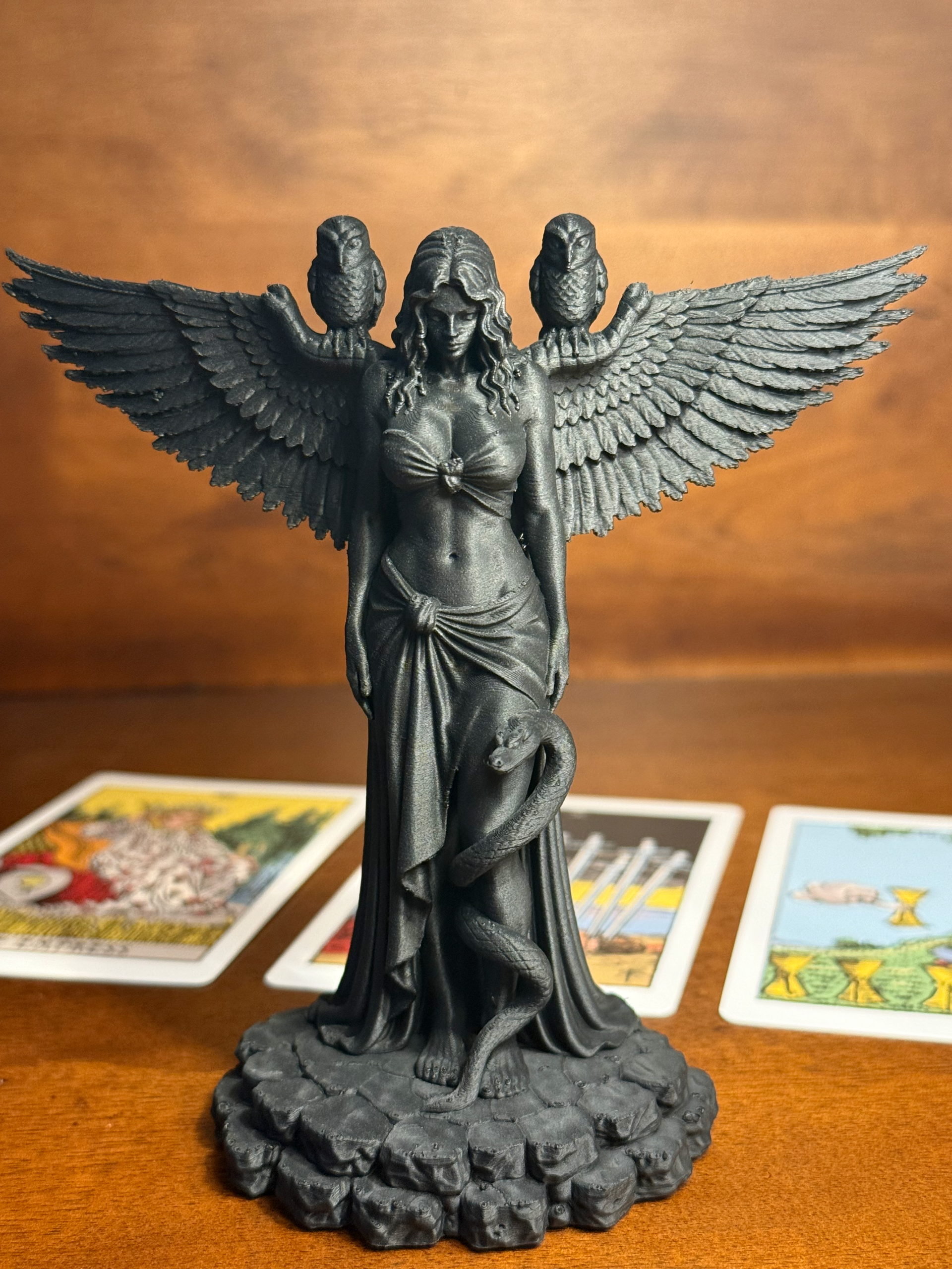 Lilith Statue | Dark Goddess Altar Figure | Occult Gothic Goddess Sculpture - Image 8