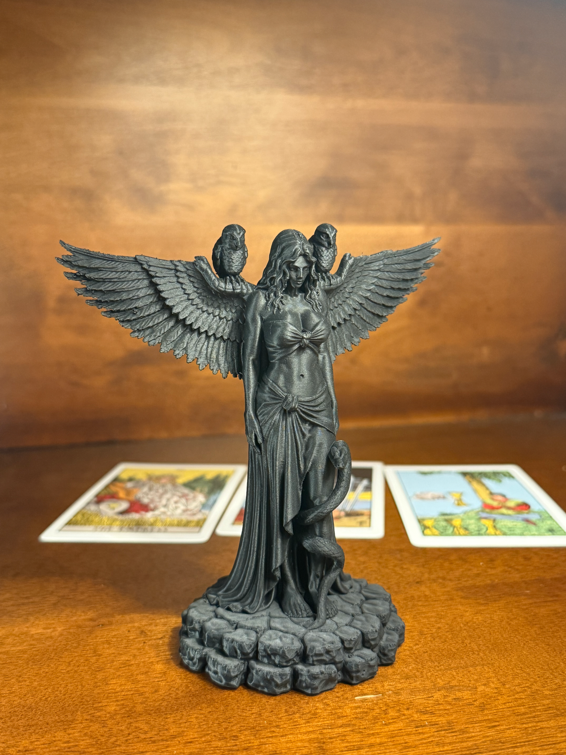 Lilith Statue | Dark Goddess Altar Figure | Occult Gothic Goddess Sculpture - Image 2